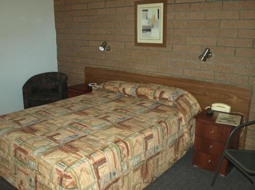 Eldorado Motor Inn 滕南特克里克 外观 照片